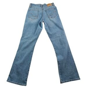 Levi's Signature High Rise Kick Boot Jeans Women's Size 6 - W28‎ Blue Denim